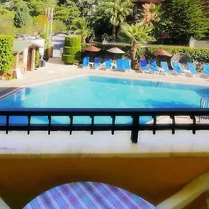 3* Otel Eden Garden